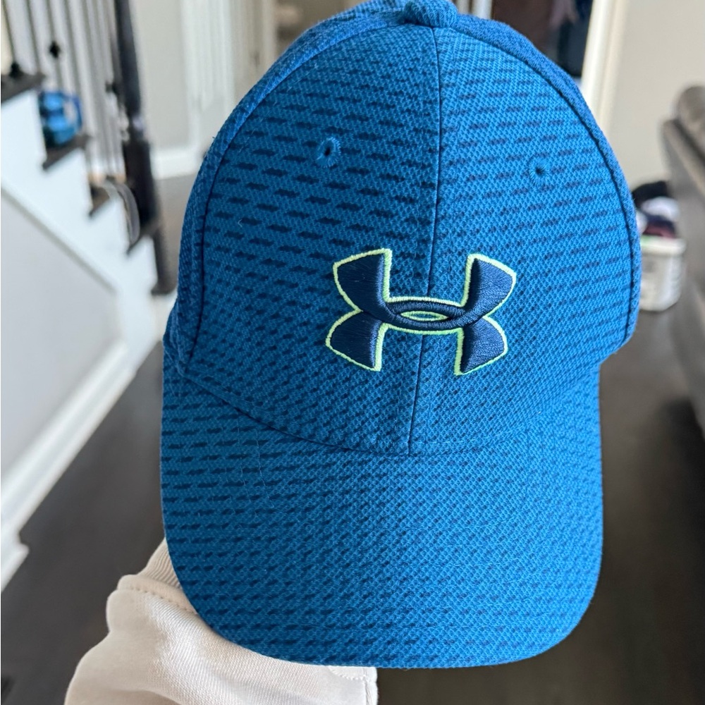 Under Armour Blue Cap boys s/m
